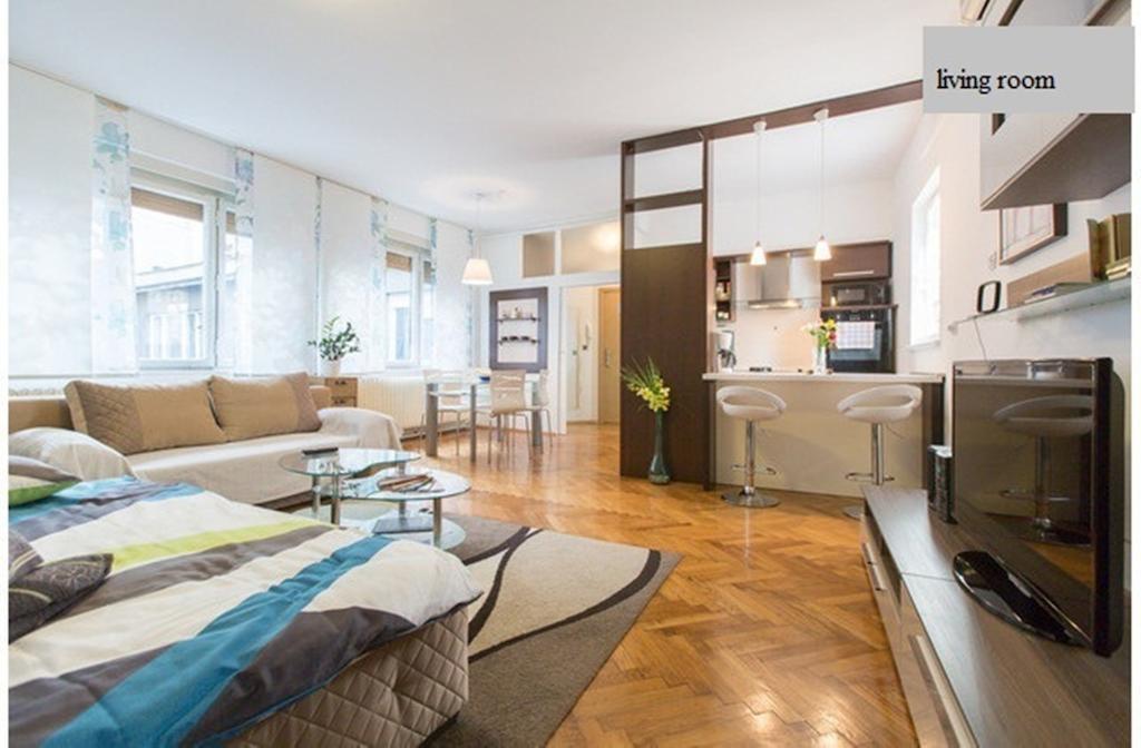 Apartment Atrium Plaza Загреб Стая снимка