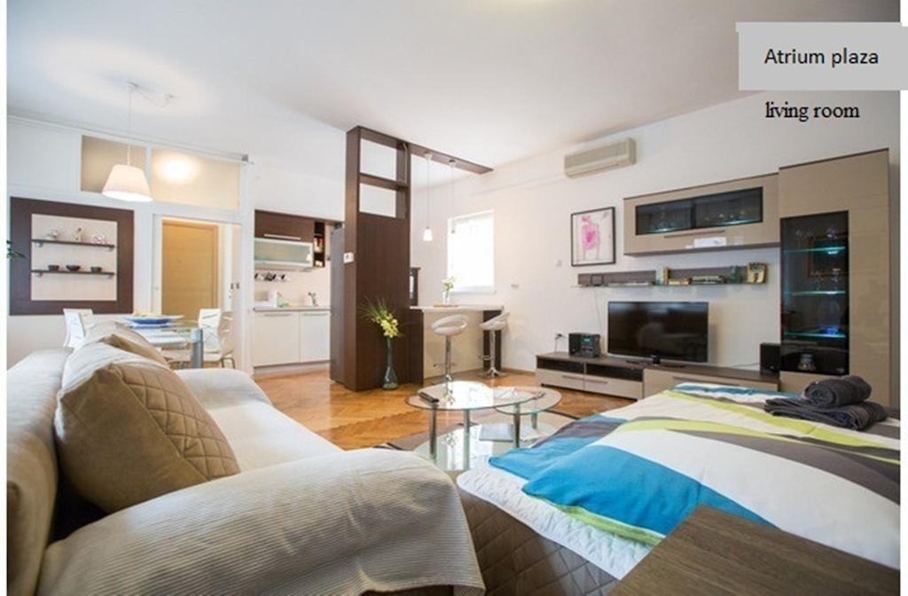 Apartment Atrium Plaza Загреб Стая снимка